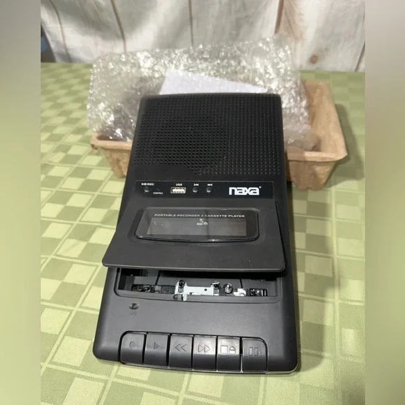 Nava NPB 300 Digital Cassette Converter & Recorder - Picture 4 of 8